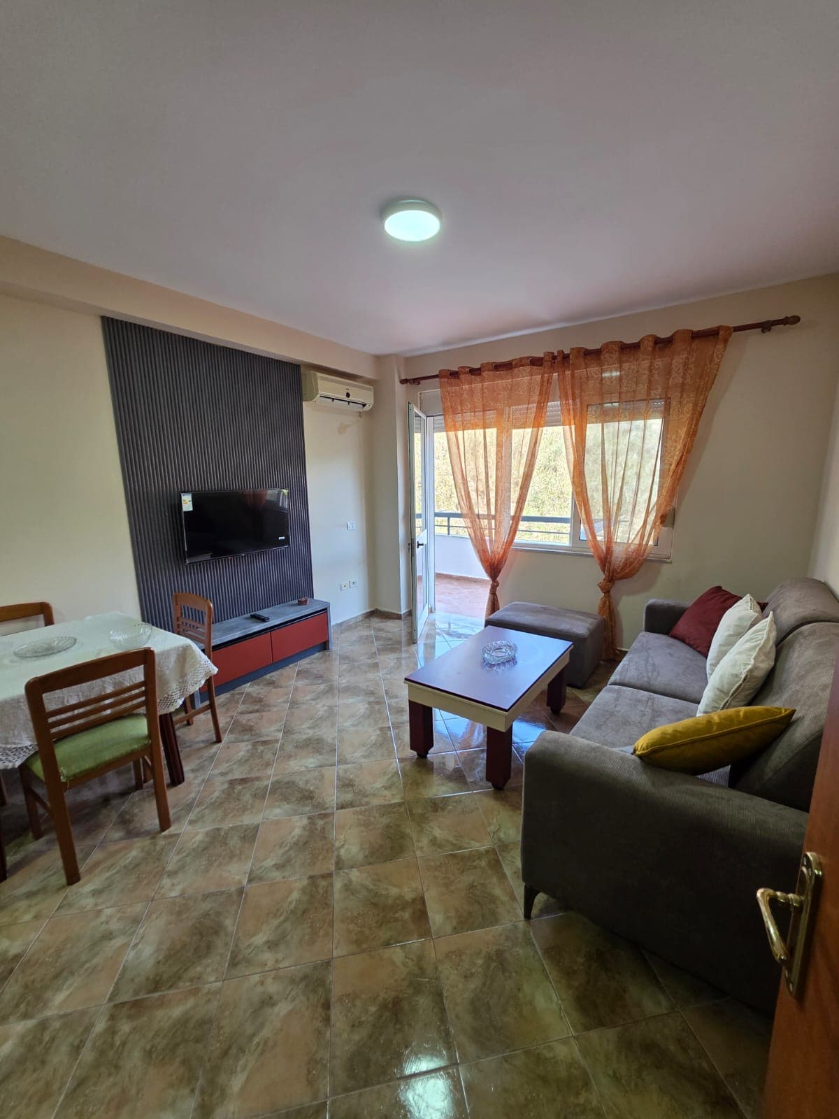 Shitet Apartament 1+1 | Shkëmbi i Kavajës, Durrës 2