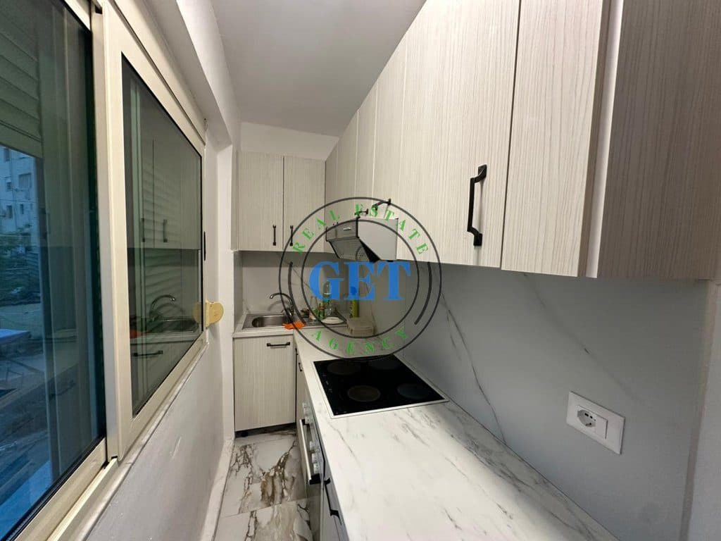 Jepet me qira Apartament 1+1, Vala Park, Durrës 3