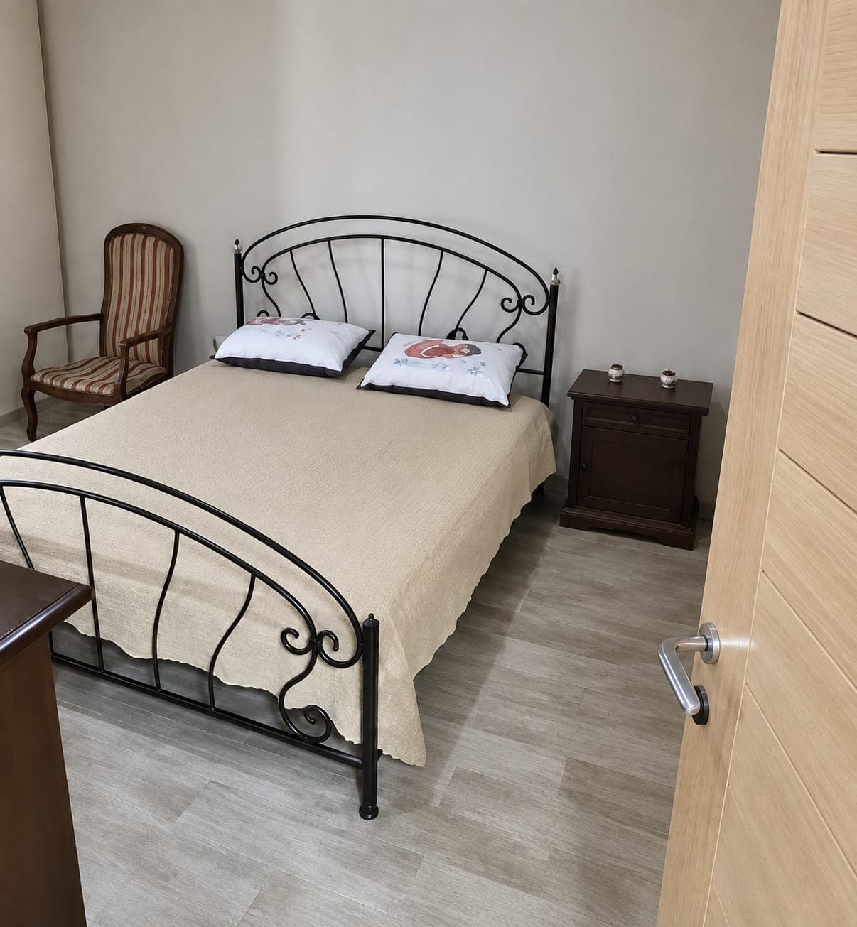 Jepet me qira apartament 2+1 | Bulevardi kryesor, Durrës 4