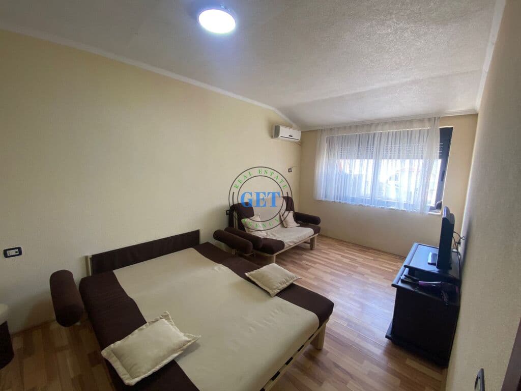 Shitet, Apartament 1+1 ne Plazh Hekurudha, Durres 3
