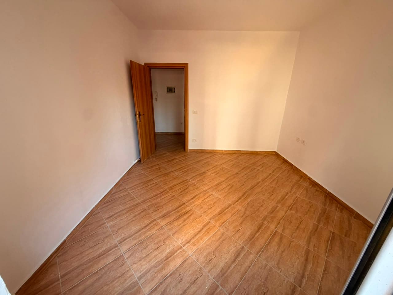 Shitet Apartament 1+1 | Plazh Hekurudha, Durrës 3