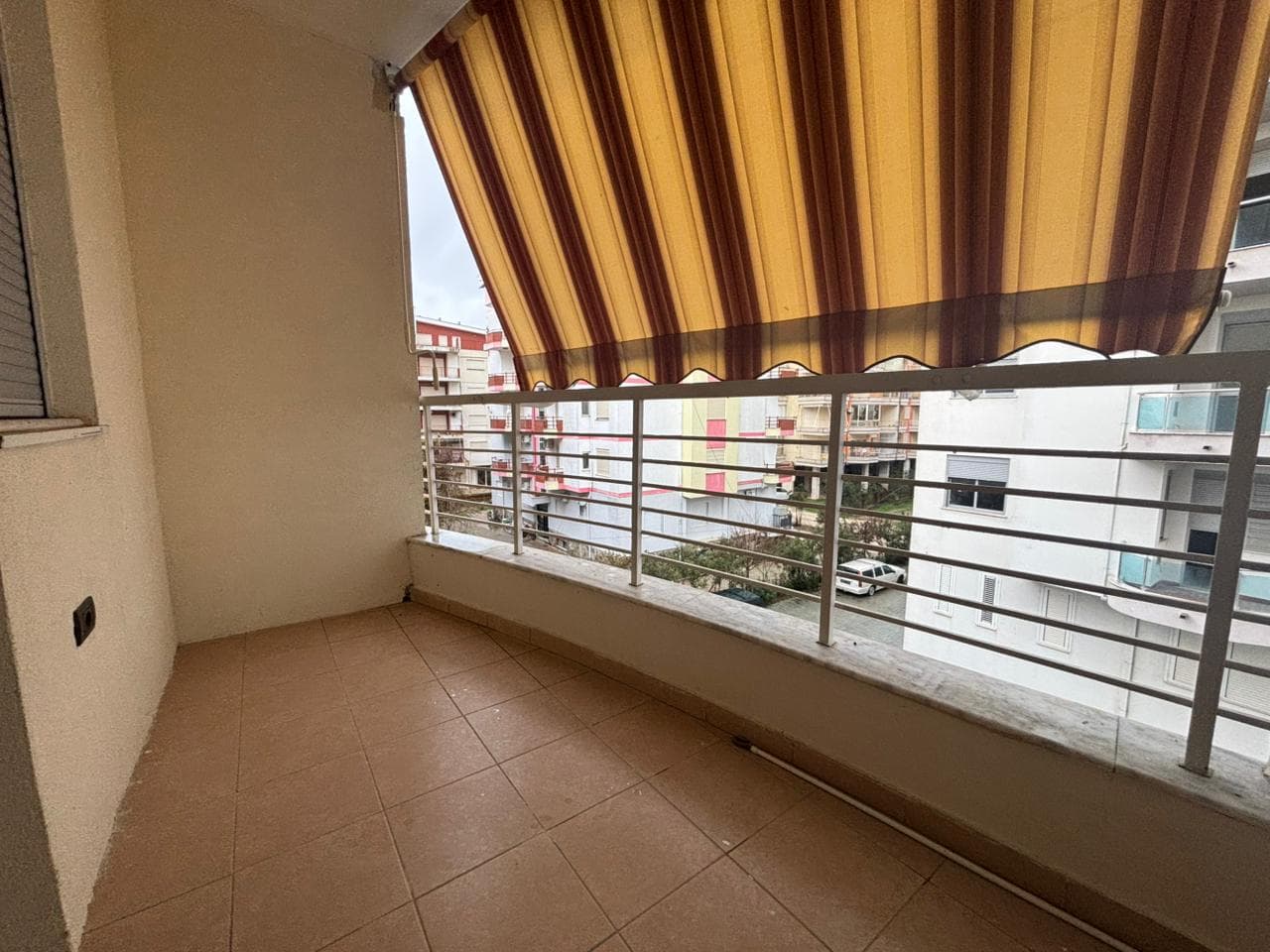 Shitet Apartament 2+1 | Pishat e Buta, Golem, Durrës 4