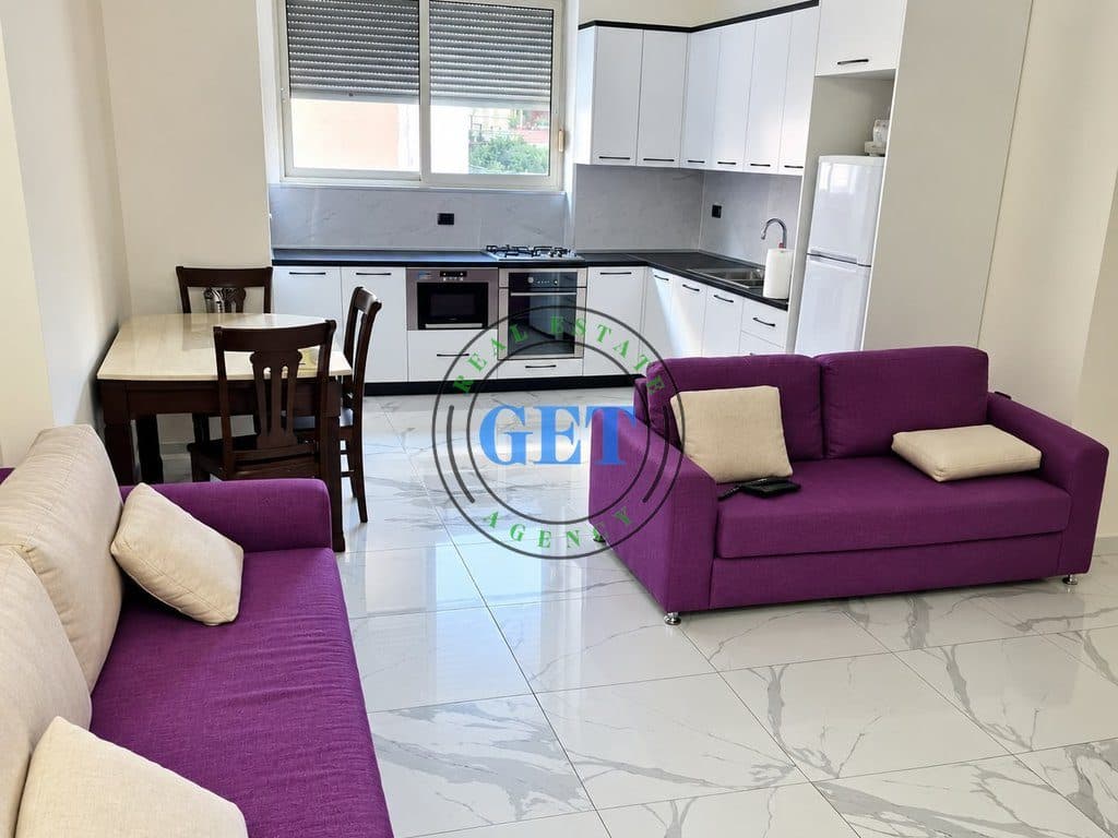 Jepet me qira apartament 2+1 | Durrës