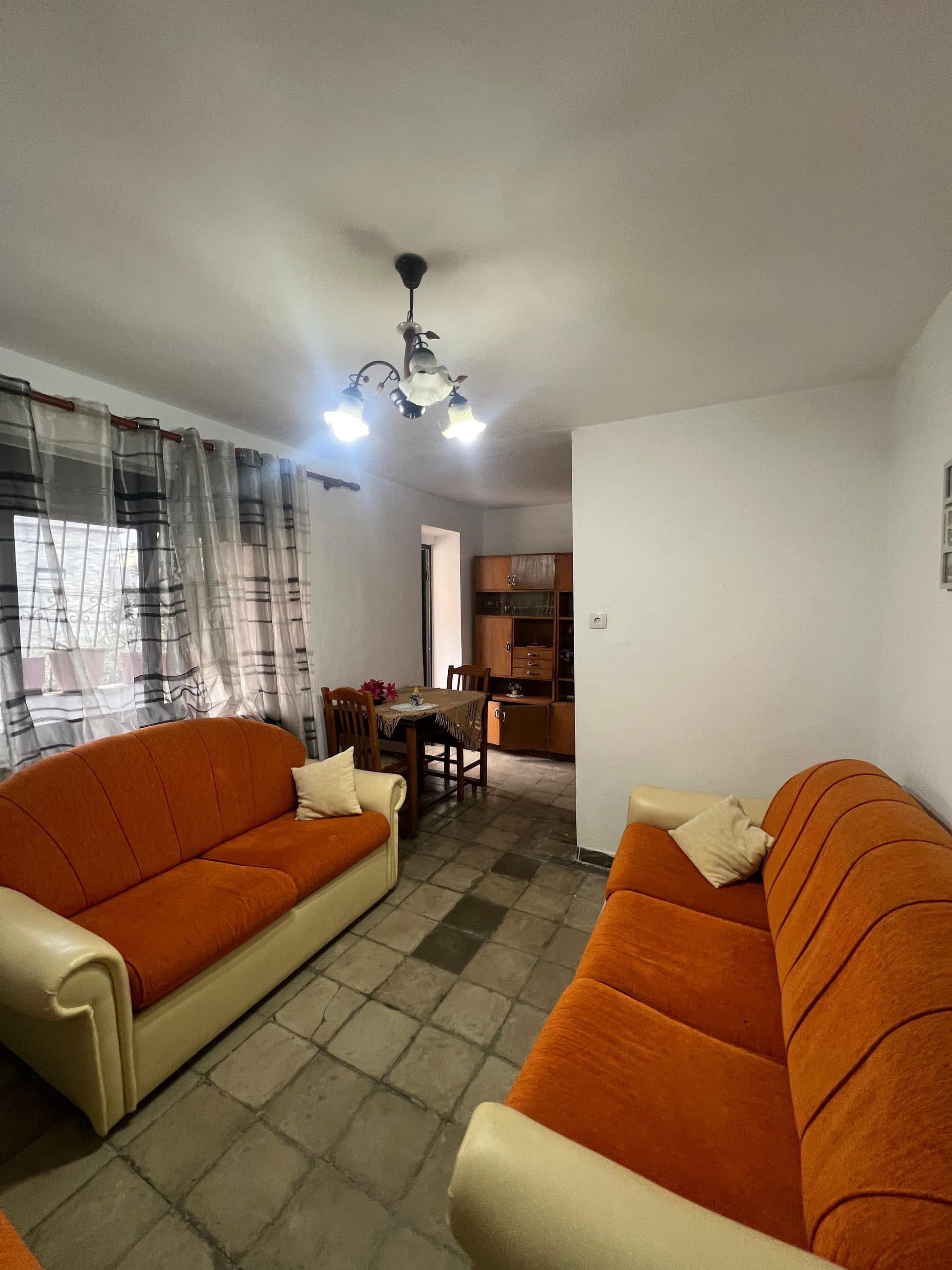 Shitet Apartament 2+1 | Pranë Eftali Koçi, Durrës 2