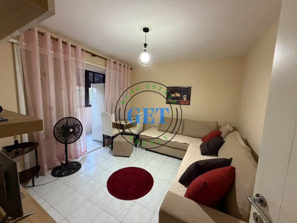 ◆ Jepet me qira apartament 1+1 pranë Prefekturës, Durrës 2
