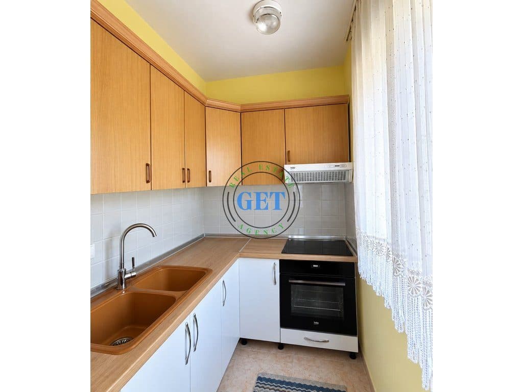 Shitet apartament 1+1 me verandë të madhe | Plazh Iliria, Durrës 3