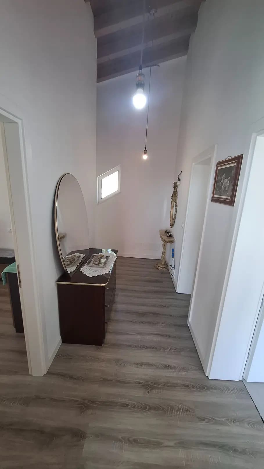 Vilë Në Shitje Në Tiranë 4