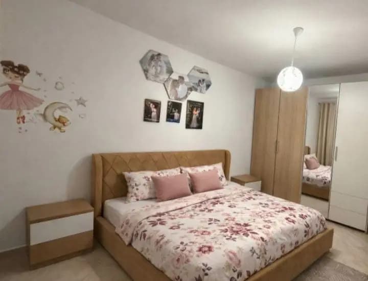 Apartment Me Qira Në Tiranë