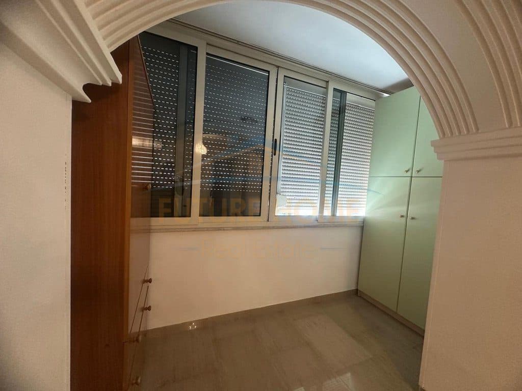 Qera, Apartament 3+1, Rruga e Durresit, Tirane 3