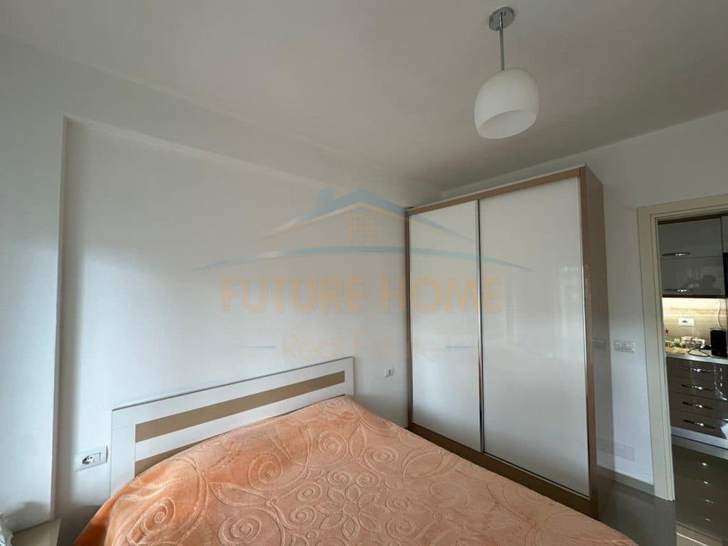 Shitet, Apartament 2+1, Lura 3, Gjiri i Lalzit. 4
