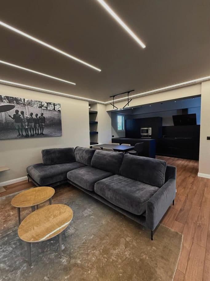 Shitet, Apartament 3+1+3 , Rezidenca Long Hill, Tiranë. 4