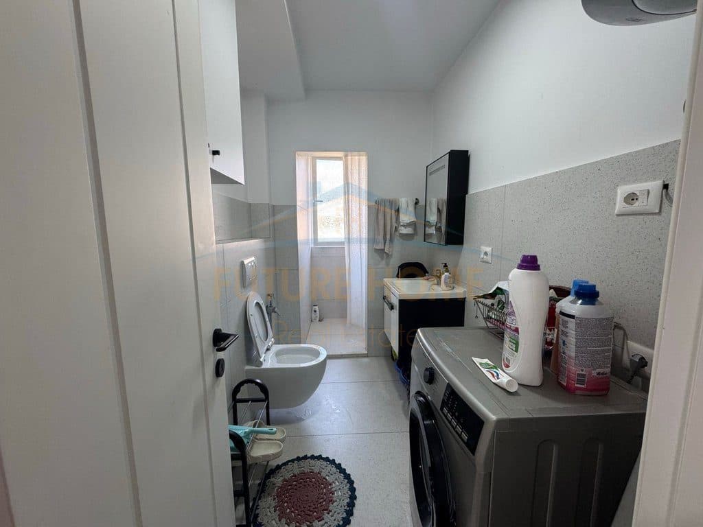 Shitet, Apartament 1+1, Bulevardi Bajram Curri