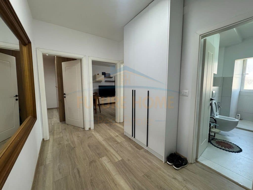 Shitet, Apartament 1+1, Bulevardi Bajram Curri 2
