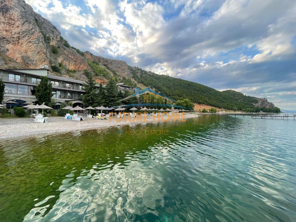 Shitet, Hotel- Bar- Restorant, Pogradec, Lin, Albania 3