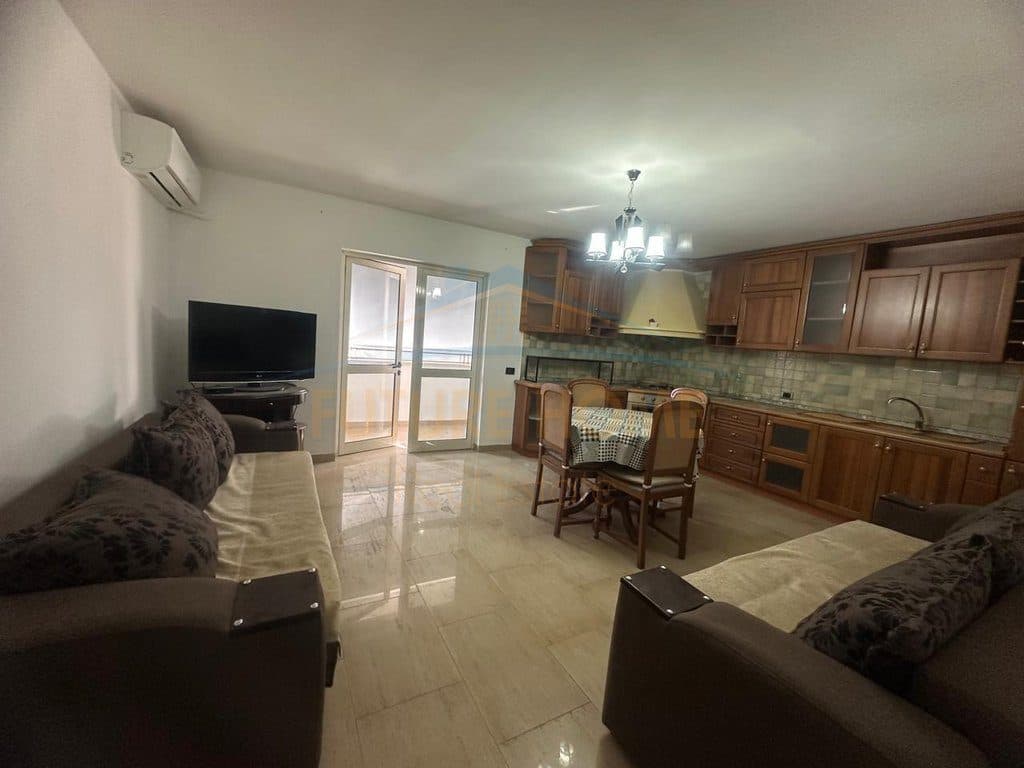 Qera, Apartament 3+1, Rruga e Durresit, Tirane 2