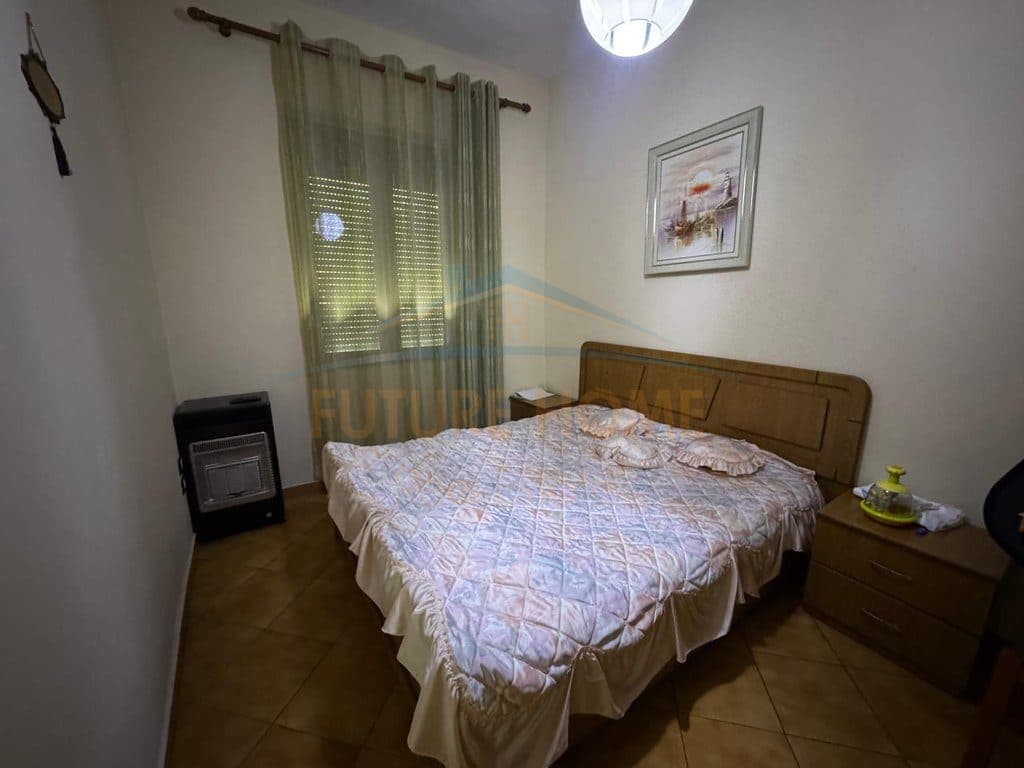 Qera, Apartament 2+1+2, Myslym Shyri, Tiranë 4
