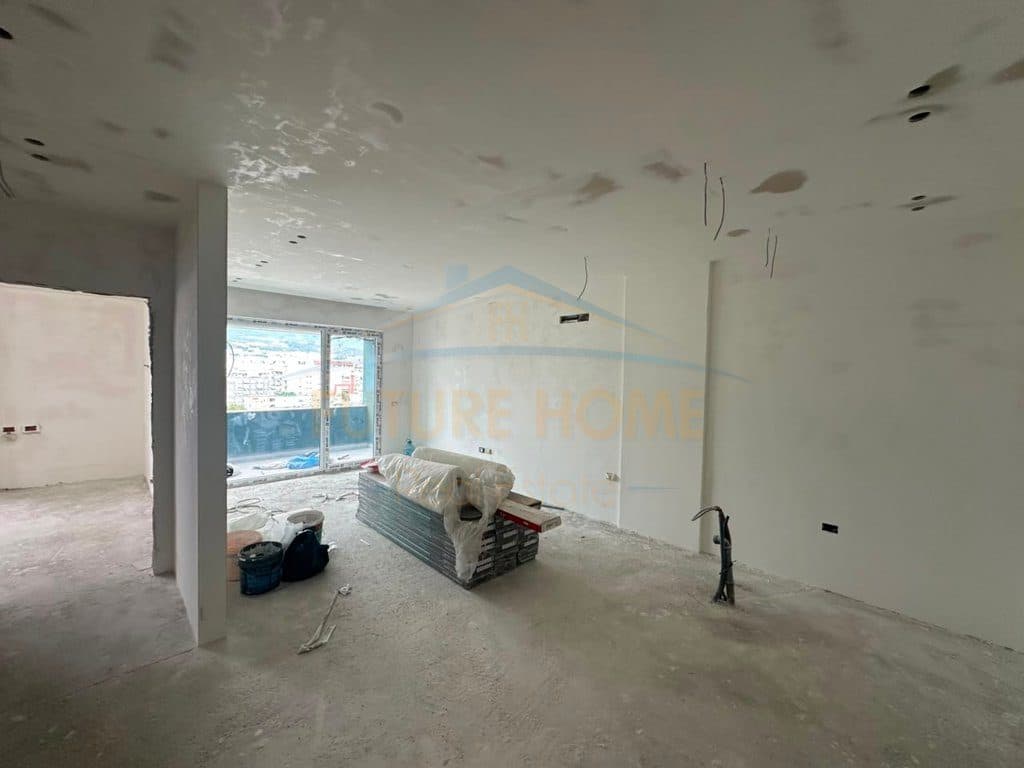 Shitet , Apartament 2+1, "Mirabella Residence", Oxhaku , Tiranë 2