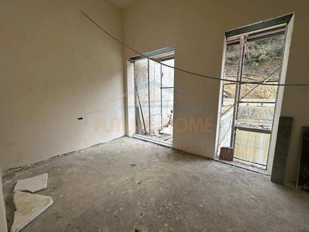 Shitet, Apartament 2+1+Verand, Rezidenca Kodra e Diellit 2. 4