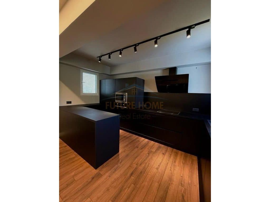 Disponojme apartament luksoz ne nje nga rezidencat me te kerkuara, " Long Hill Residence " 4