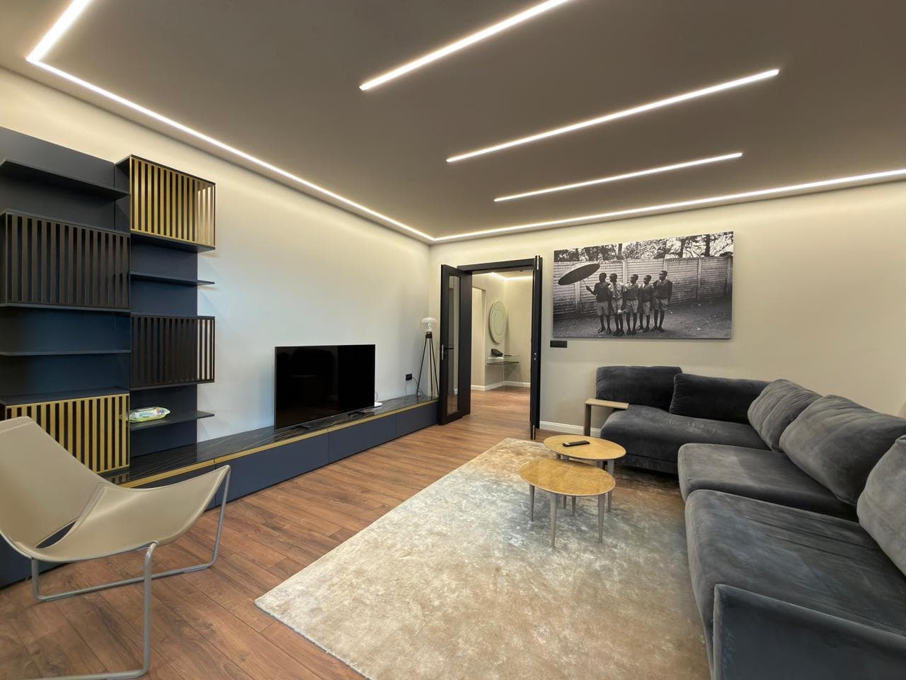 Shitet, Apartament 3+1+3 , Rezidenca Long Hill, Tiranë. 2