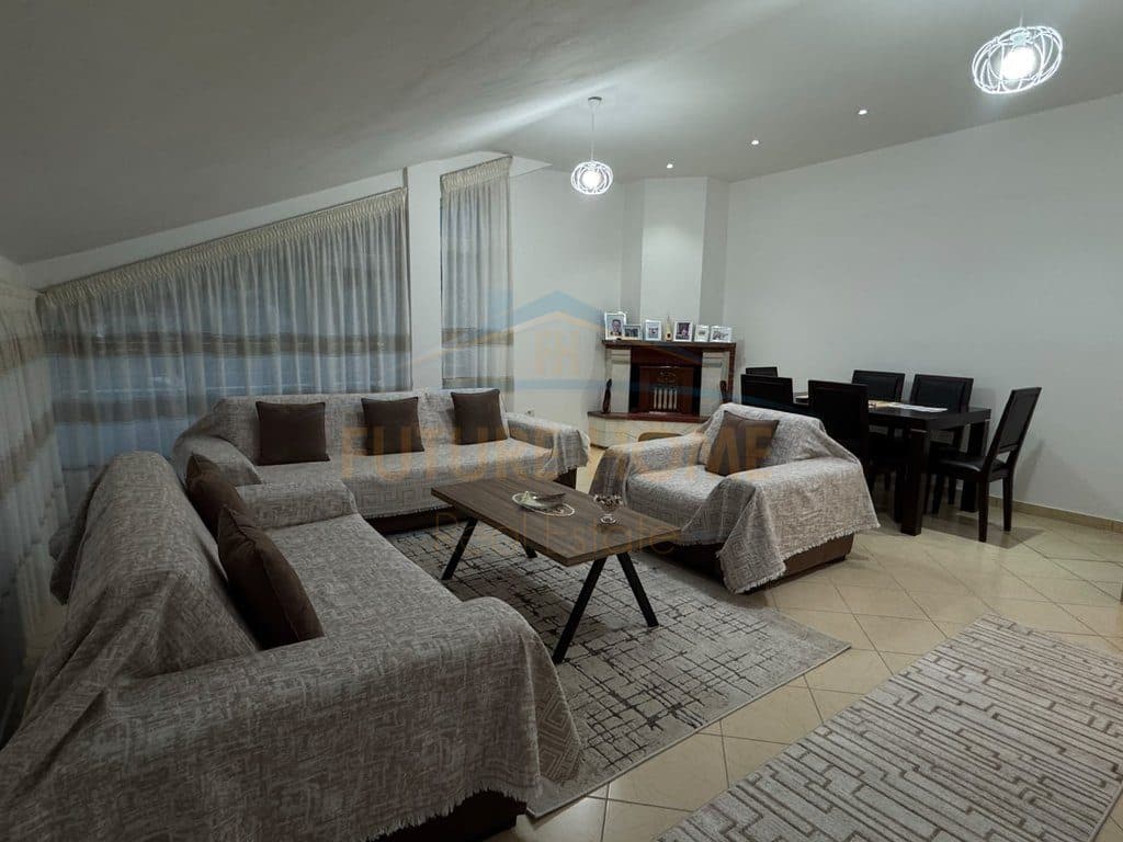 Shitet, Apartament 2+1, Shkoze, Tirane