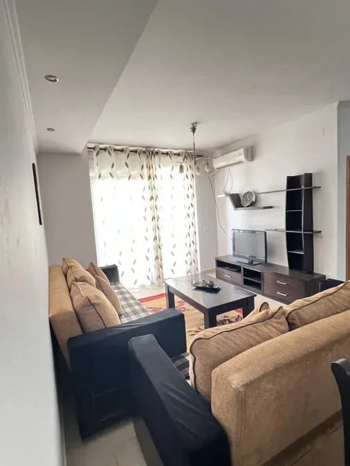 Apartament për qira Astiri - Unaza e Re (Tiranë - qyteti), € 450, 90 m² 2