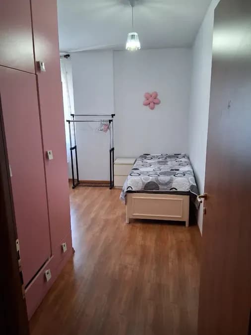 Apartament për qira Tiranë - qyteti, € 720, 100 m² 2
