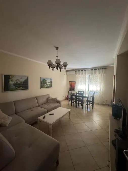 Apartament me qera - Don Bosko, € 650, 110 m² 3