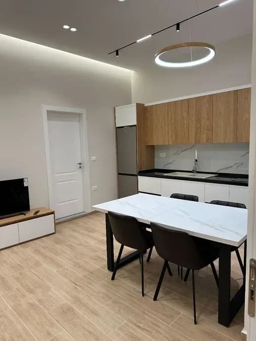 Apartament 2+1 me qira ne Don Bosko, € 600, 80 m² 4