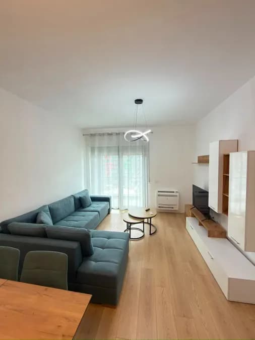 Apartament për qira Astiri - Unaza e Re (Tiranë - qyteti), € 500, 65 m² 2