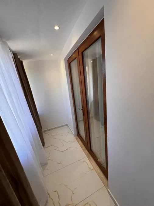 Apartament për qira Rr. Dibrës - Medreseja - Rr. 4 Dëshmorët (Tiranë - qyteti), € 650, 60 m² 2