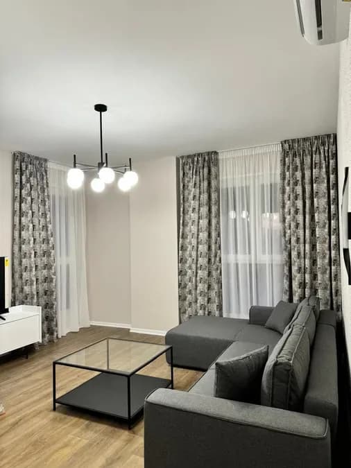 Apartament me qera - Don Bosko, € 829, 100 m² 2