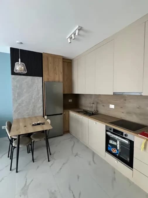Apartament për qira Tiranë - qyteti, € 580, 68 m² 4