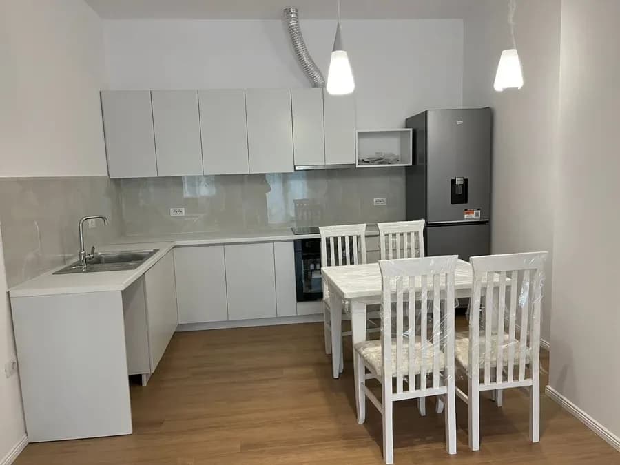 Apartament me qera - Ali Demi, € 480, 65 m² 4