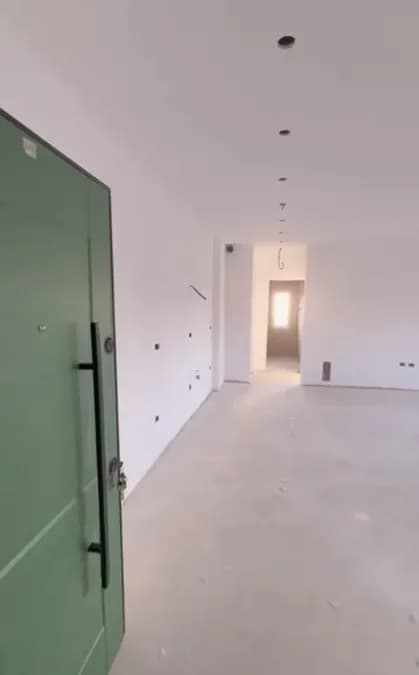 Shitet Apartament - Liqeni i Farkes, € 130.000, 79 m² 3
