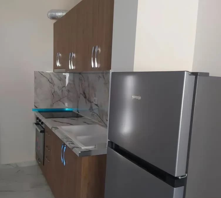 Apartament me qera - Shkoze, € 370, 54 m² 4