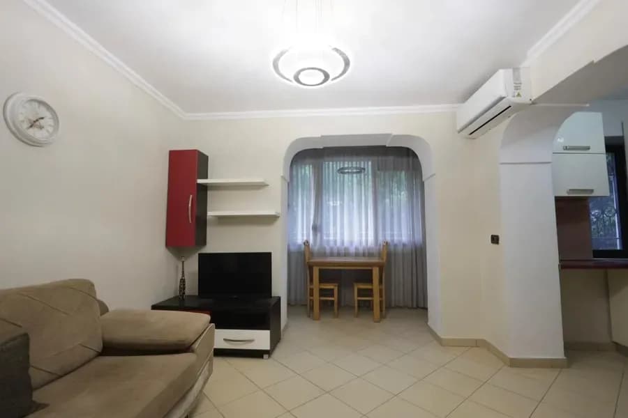 Apartament me qera - Rruga Bardhyl, € 550, 100 m² 3