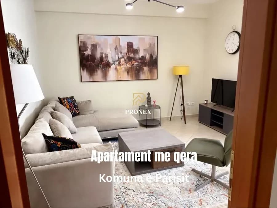 Jepet me qera apartament + verande/Penthouse katin e peste te nje pallati te ri ne zonen e Bulevardit te Ri, € 520, 110 m² 2