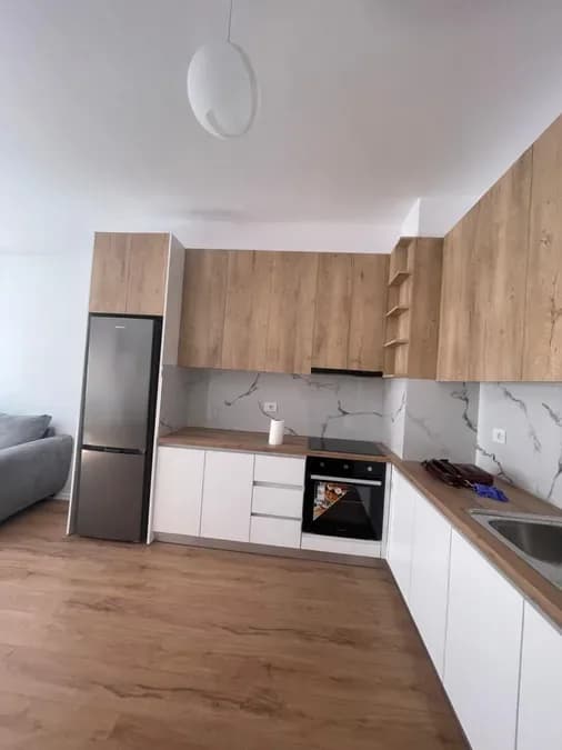 Apartament me qera-Astir
Apartament 1+1 me qira në Astir, tek Kompleksi Urban Gate
Jepet me qira apartament 1+1 në Astir tek kompleksi Urban Gate, € 529, 75 m² 3