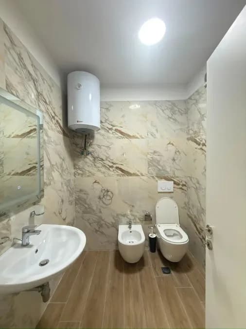 Apartament për qira Astiri - Unaza e Re (Tiranë - qyteti), € 650, 112 m² 3