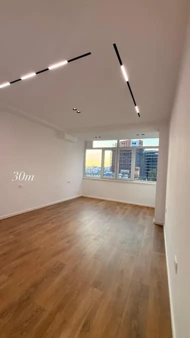 Garsoniere ne shitje - 21 Dhjetori, € 115.000, 30 m² 2