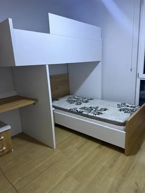 Apartament me qera - Qendra Globe, € 650, 108 m² 4