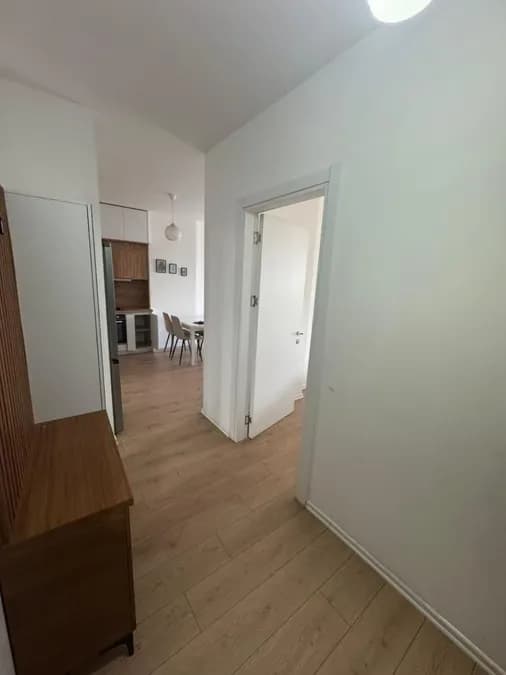 Apartament me qera - Yzberisht, € 500, 95 m² 4