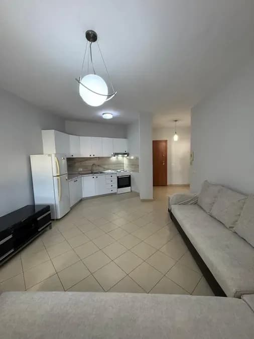 Apartament me qera - Don Bosko, € 500, 70 m² 4