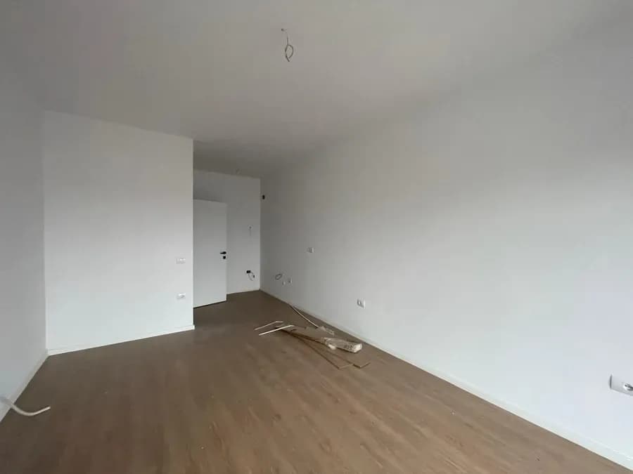 Shitet Apartament - Paskuqan, € 85.000, 64 m² 2