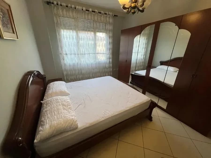 Apartament me qera - Rruga Fortuzi, € 529, 65 m² 4