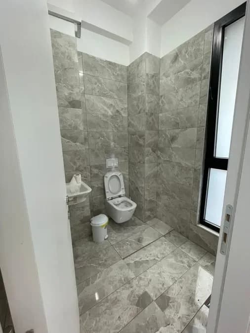 Ambient Biznesi me qera - 21 Dhjetori, € 1.100, 108 m² 4