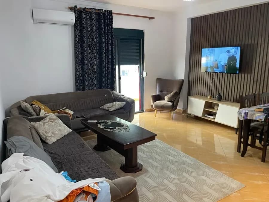 Shitet Apartament 1+1 Mali i Robit, € 95.000, 63 m² 2