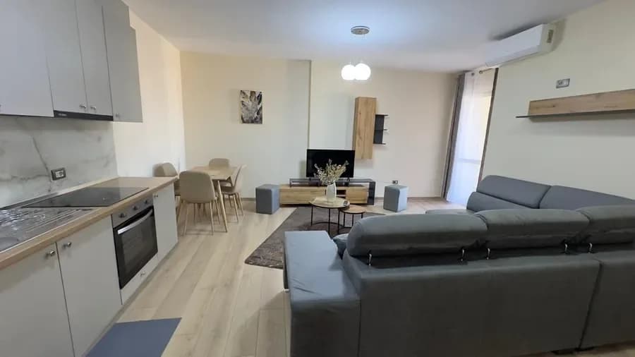 Apartament me qera - Globe, € 600, 65 m² 3