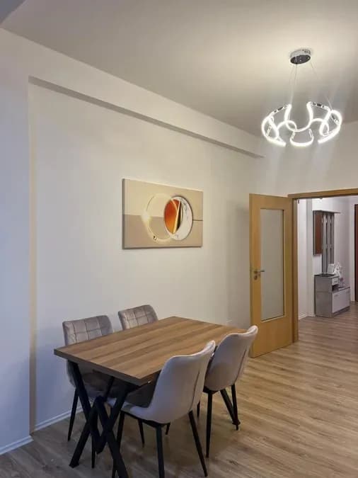 Apartament me qera - Liqeni i Thate, € 600, 88 m² 3